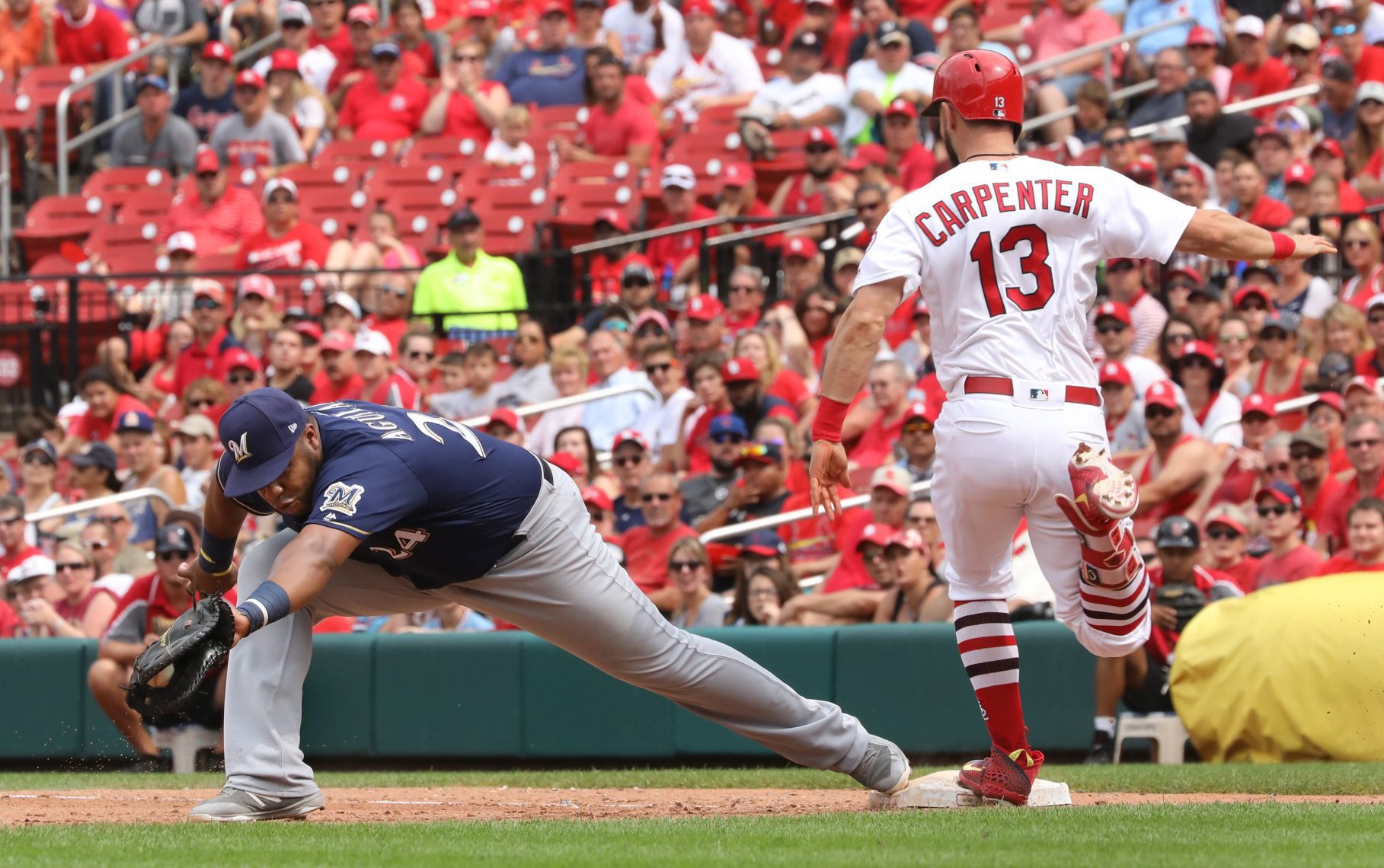 Close doesn't count as Cards lose to Brewers 2-1